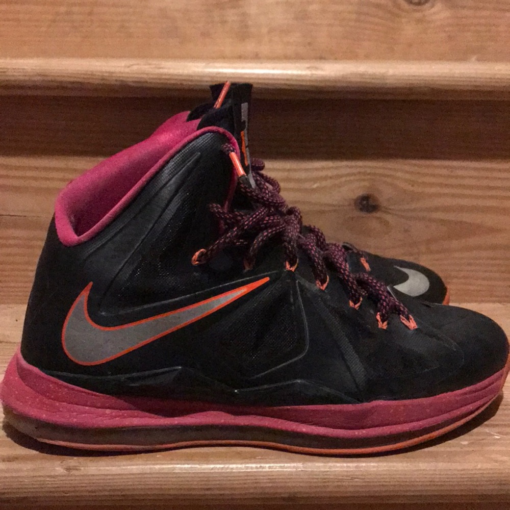 Lebron nikes